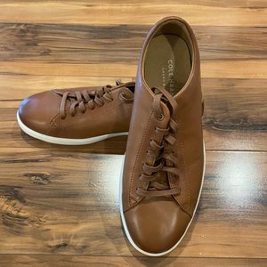 NEVER WORN MENS COLE HAAN